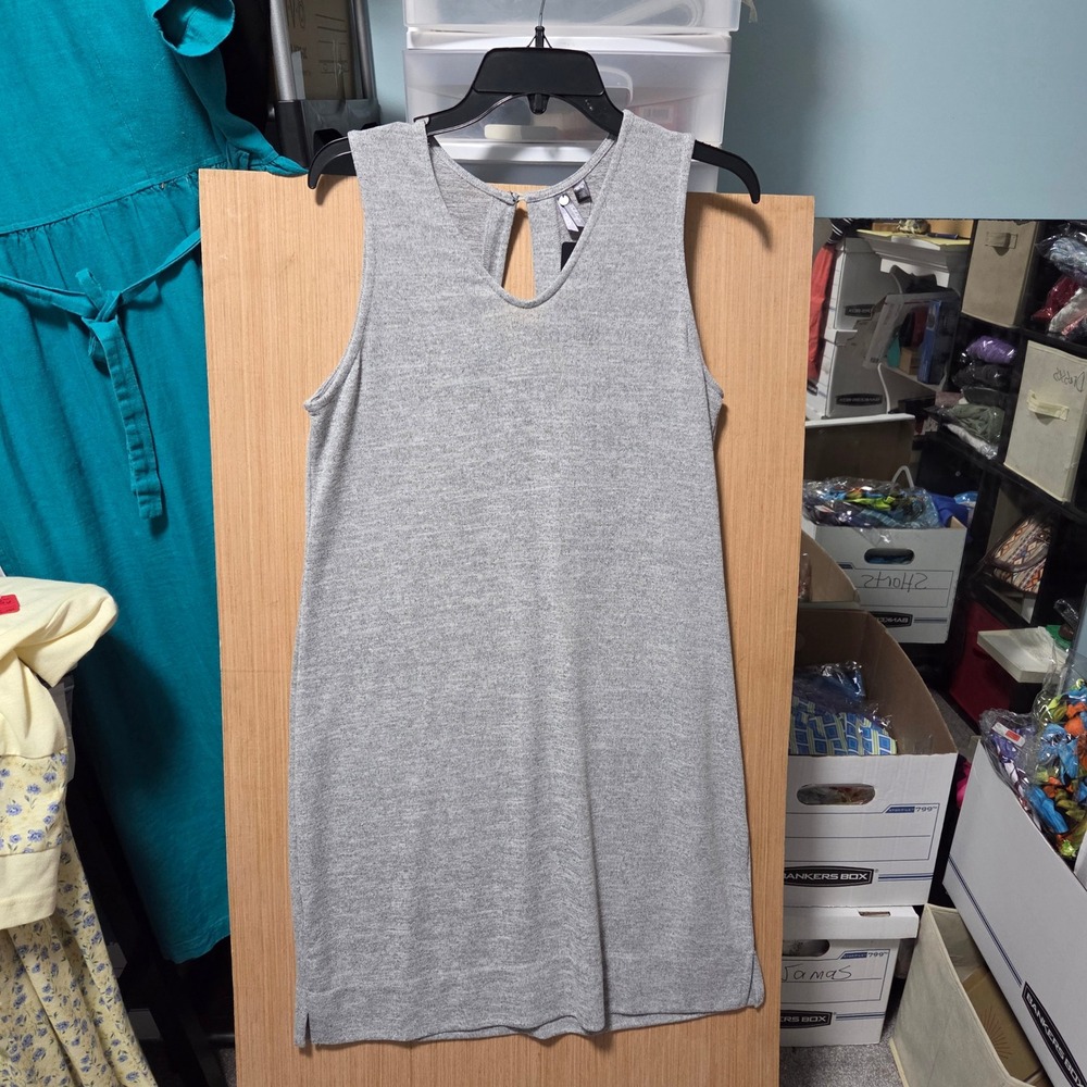 Orb Life Esta Shift Dress Sleeveless Casual Keyhole Back Light Heather Gray‎